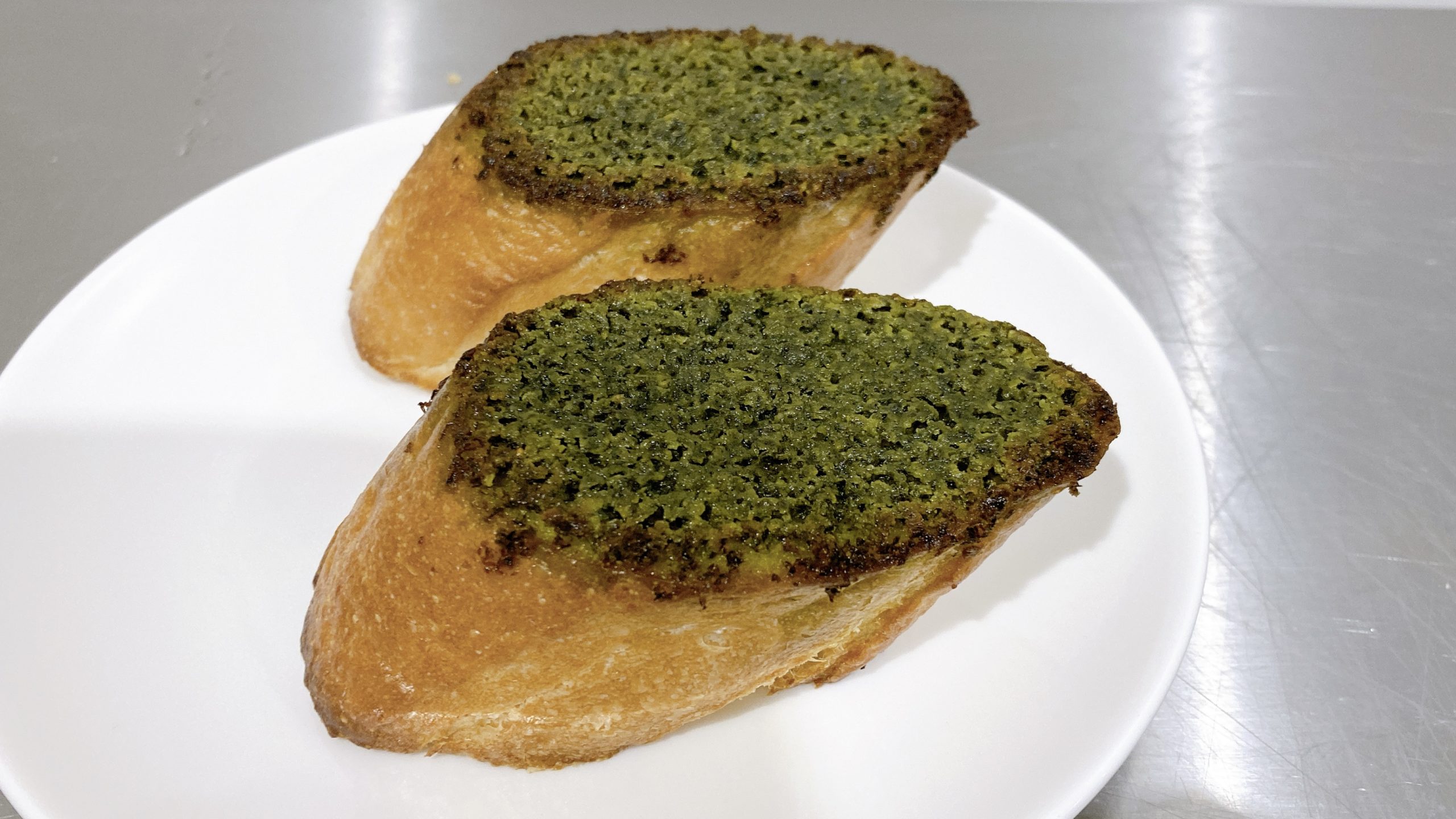 特製 緑のガーリックトースト